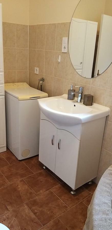 Petertuende Vendeghaz Villa Kestel Dış mekan fotoğraf